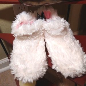 Wonder Nation- NWT Girls White Fuzzy/Curly Teddie Bootie/Slippers- Size 11/12